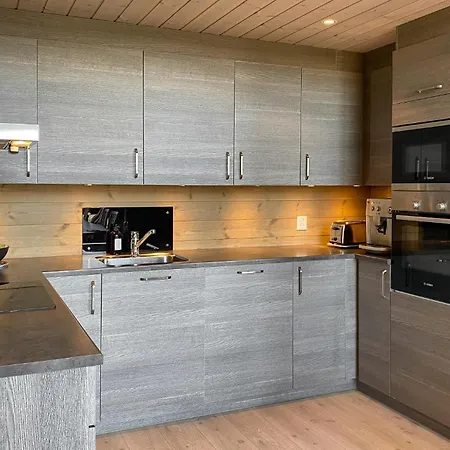 3 Bedroom In Holiday home *